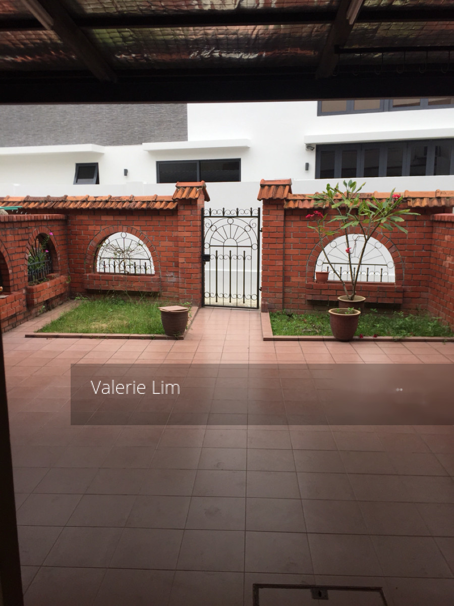 Golden Hill Estate thumbnail photo